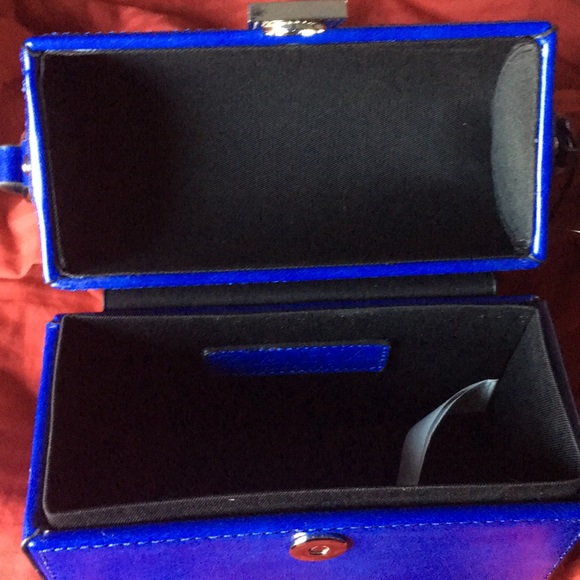 Zara Colbalt Blue Box Bag - NWT - Picture 3 of 3